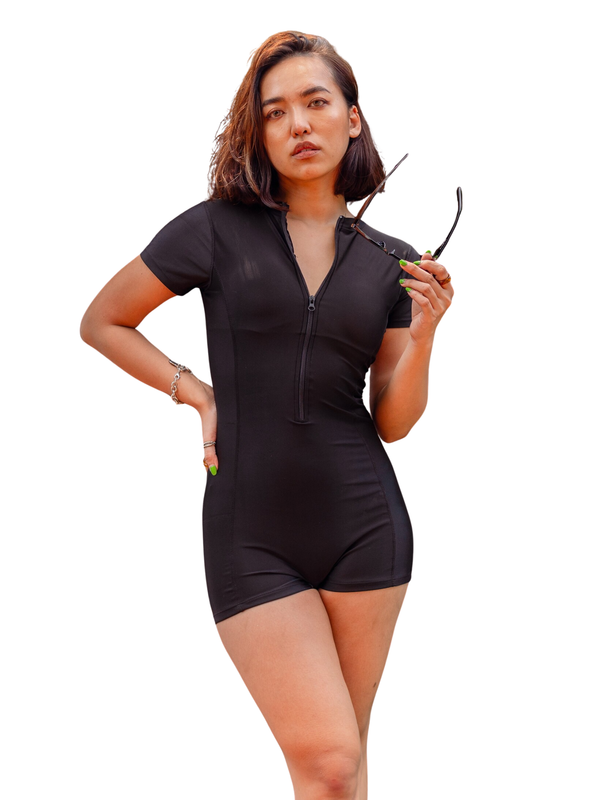 Jennie Short Sleeve Bodysuit Rash Guard in Black