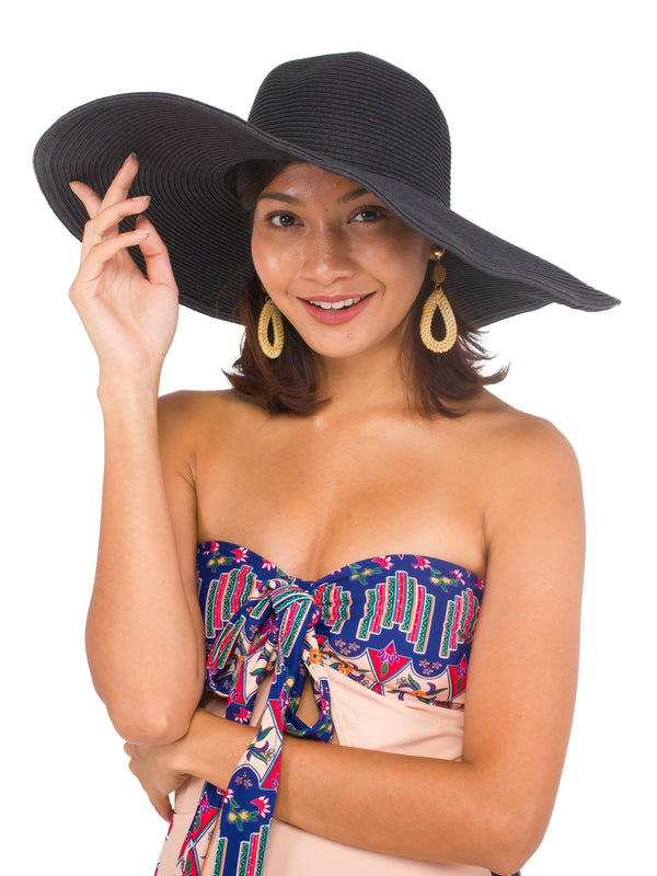 Straw Hat in Black - Pink N' Proper
